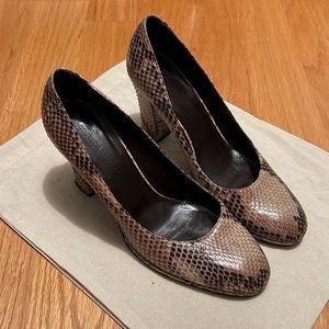 Bottega Venetta snake heels